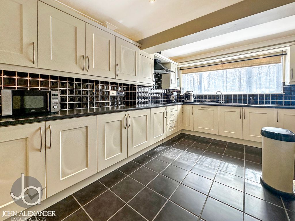 Property photo 3 of 22 20260325_115553955_0.5