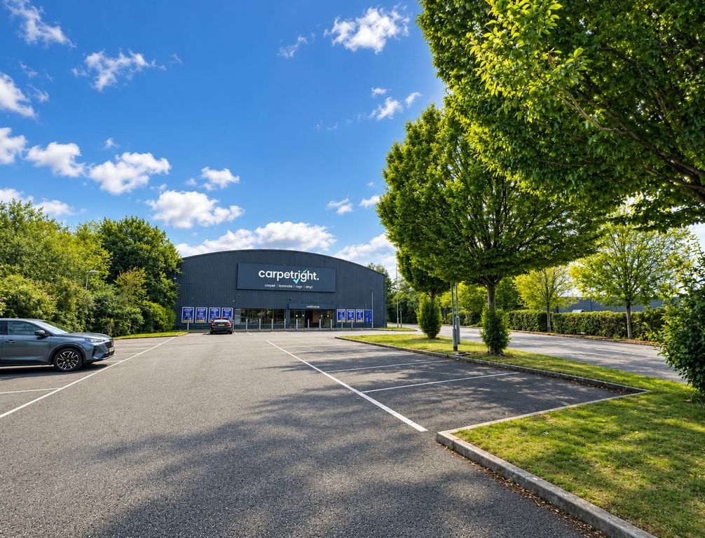 Property photo 1 of 8 Carpetright - Chippenham.Png