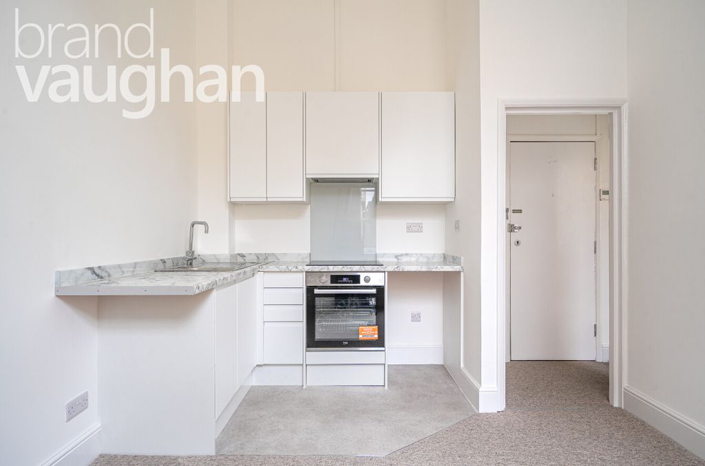 Property photo 1 of 10 Open Plan Living