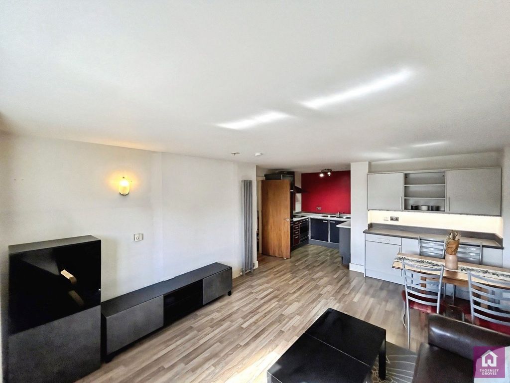 Property photo 3 of 11 Picture No. 19