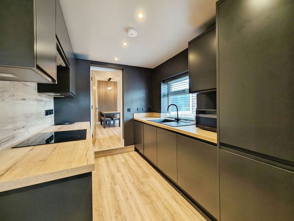 Property photo 2 of 10 Photo 9