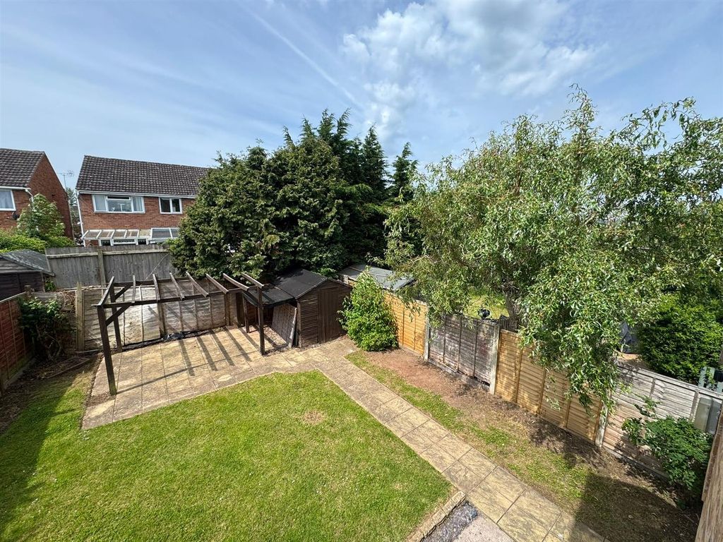 Property photo 3 of 19