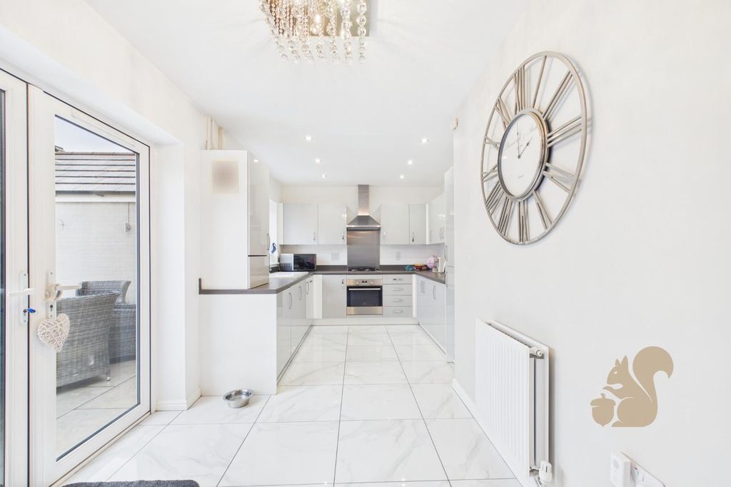 Property photo 3 of 37 Cam01659G0-Pr0655-Still009.Jpg