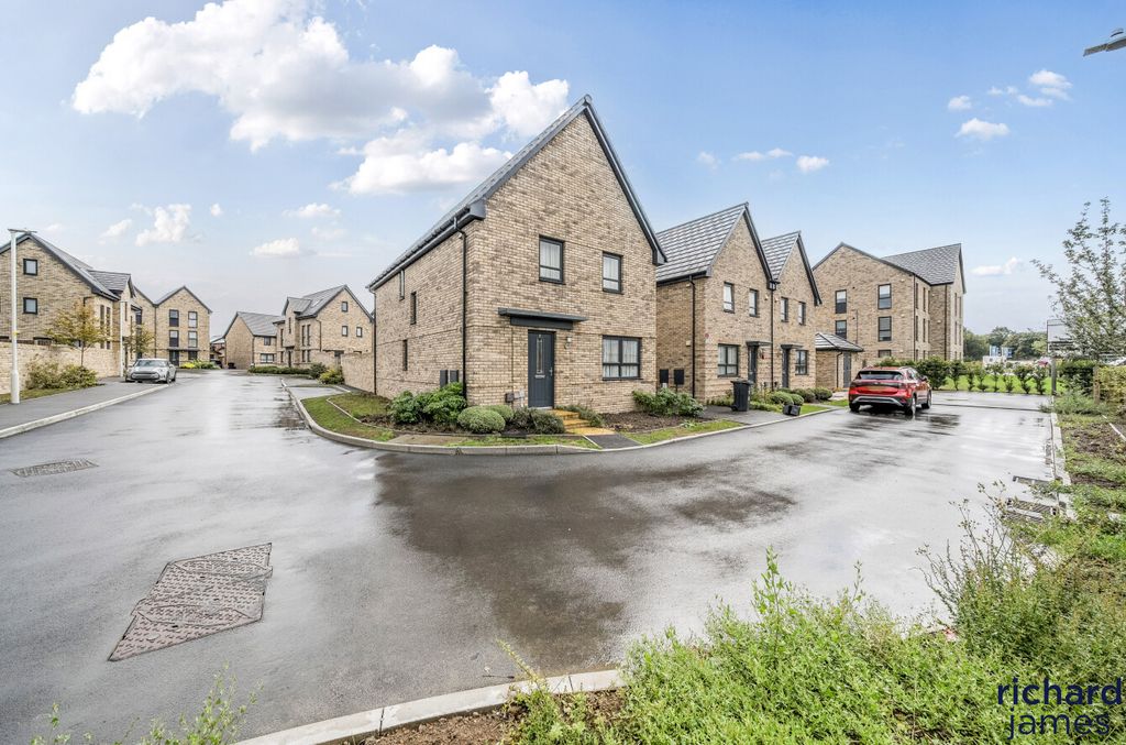 Property photo 1 of 24 8A388379983E4B958A2dc5c24d42c1E5