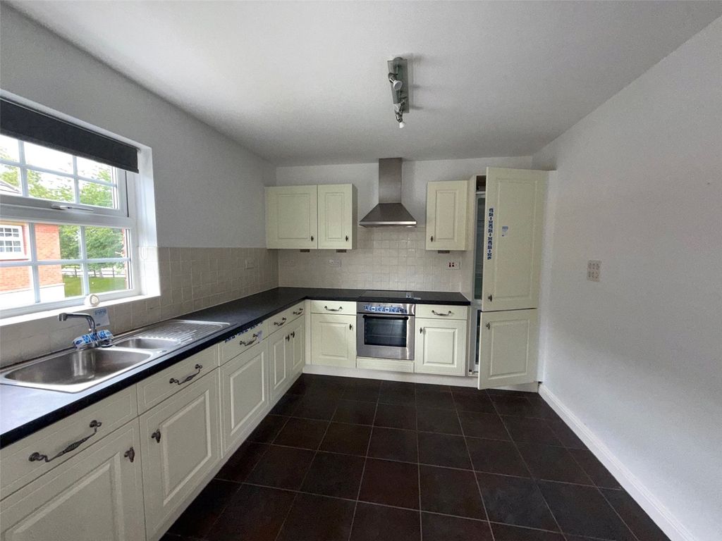 Property photo 3 of 8 Picture No. 03
