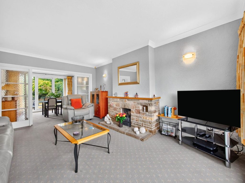 Property photo 3 of 20 Pnmb1520.Jpg