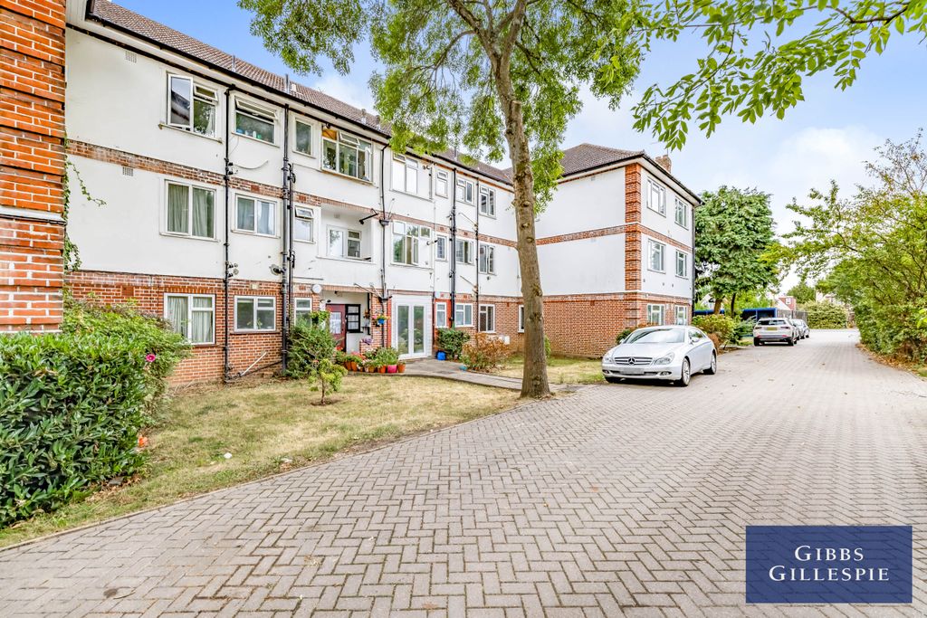 Property photo 2 of 11 11