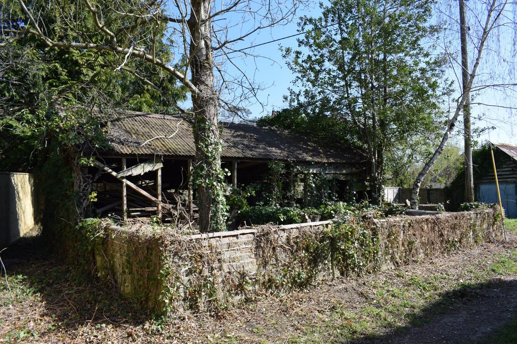 Property photo 3 of 5 Picture No. 03