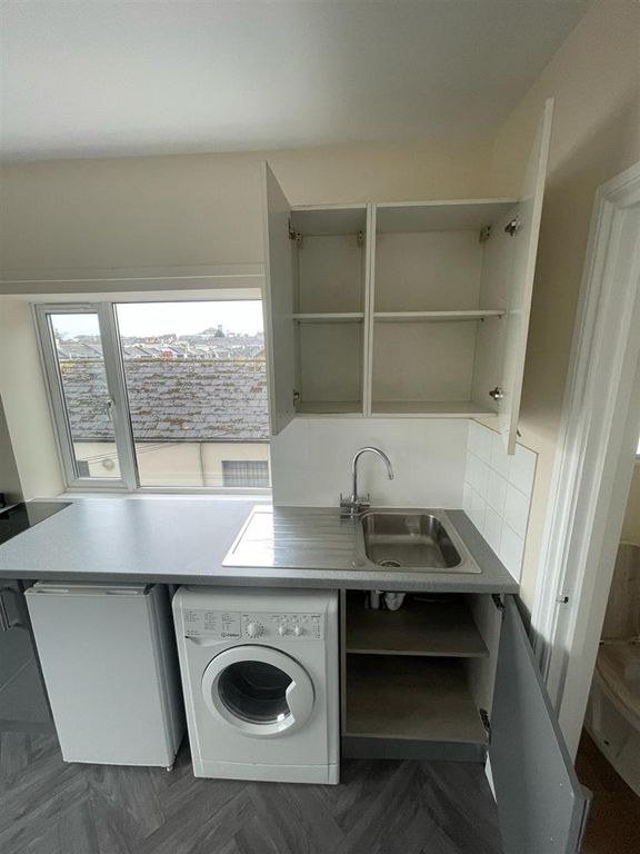 Property photo 2 of 7 Img-20250311-Wa0002.Jpg