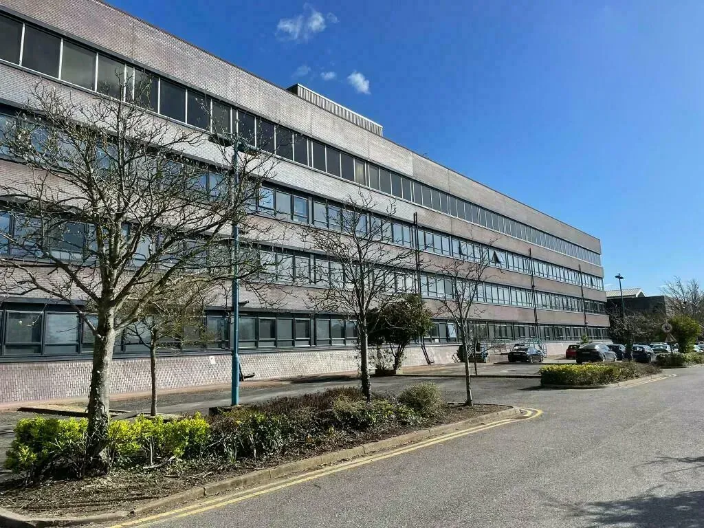 Property photo 1 of 4