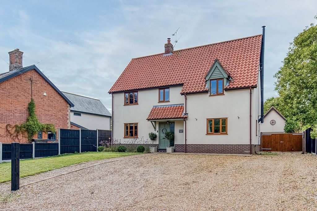 Property photo 1 of 31