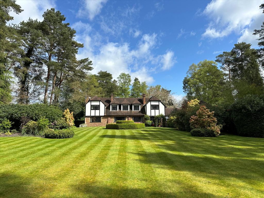 Property photo 3 of 33 Image