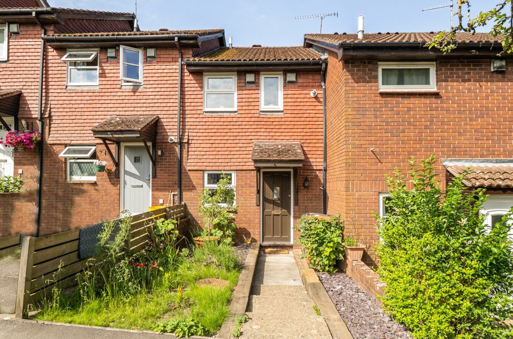 Property photo 1 of 9 1481621-3-6A350Ad...