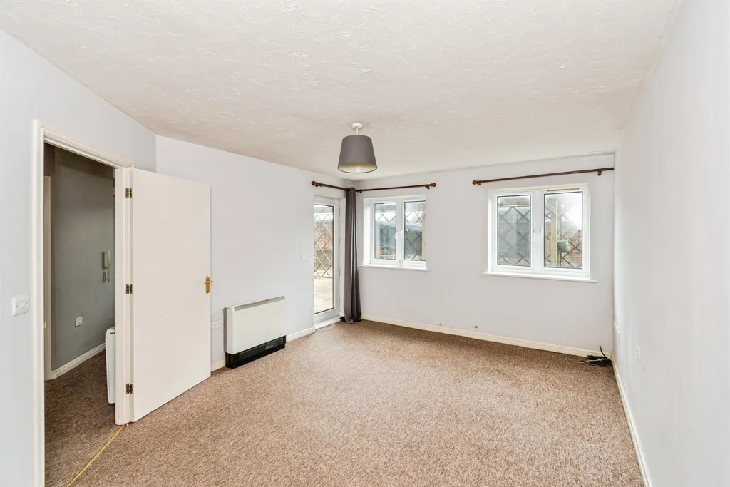 Priory Avenue, Southampton SO17 - View 6