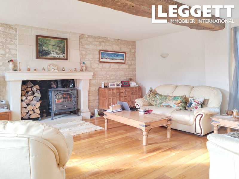 Property photo 2 of 10