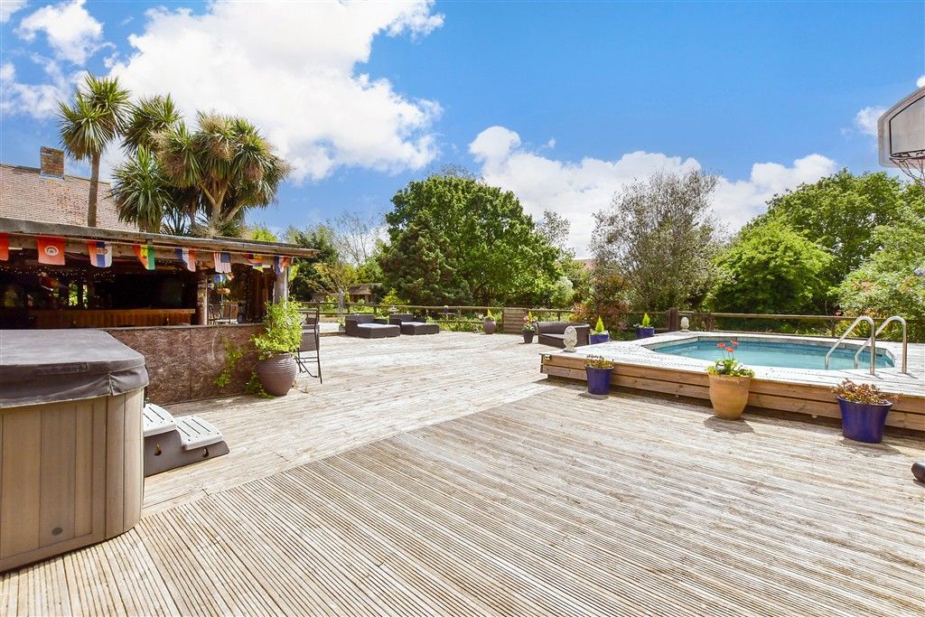 Property photo 2 of 23 Patio / Decking