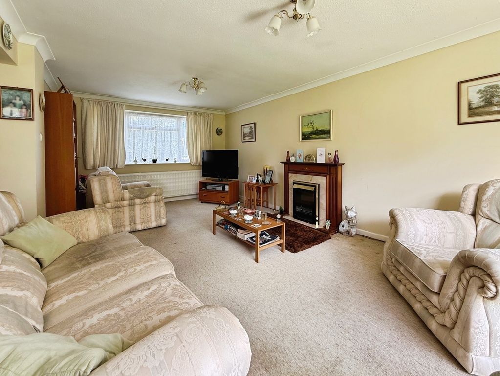 Property photo 2 of 16 Pbox-Img.Jpg