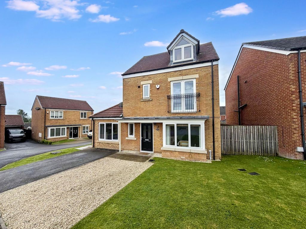 Property photo 1 of 31
