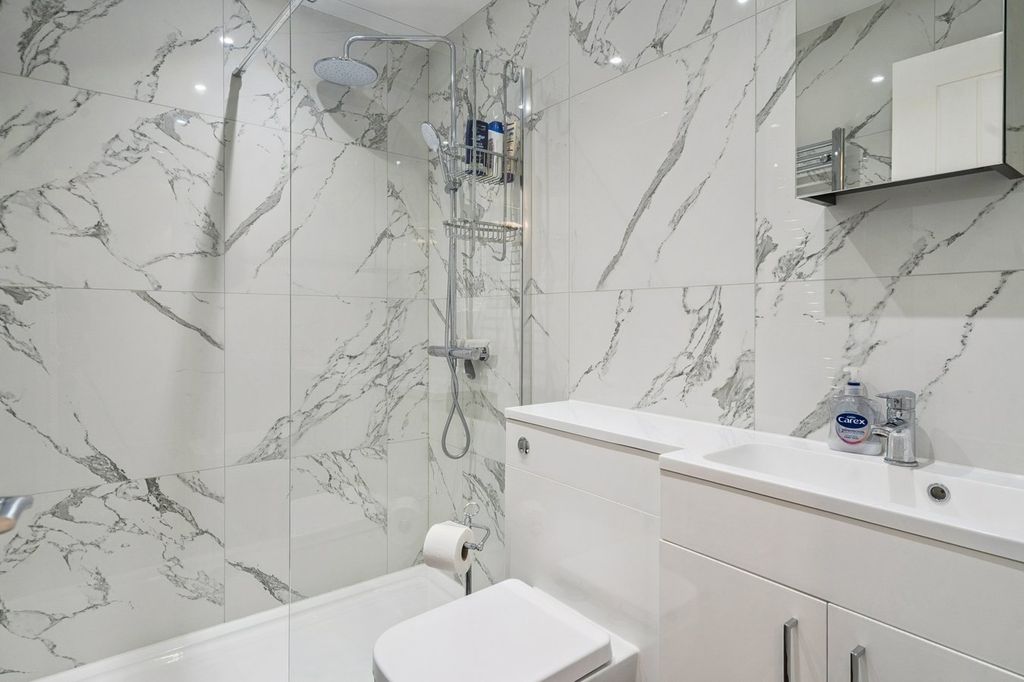Additional image 16 of 4 bed detached house for saleWellesley Avenue, Iver SL0