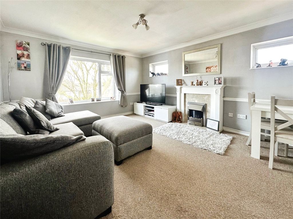 Property photo 3 of 11 Picture No. 05