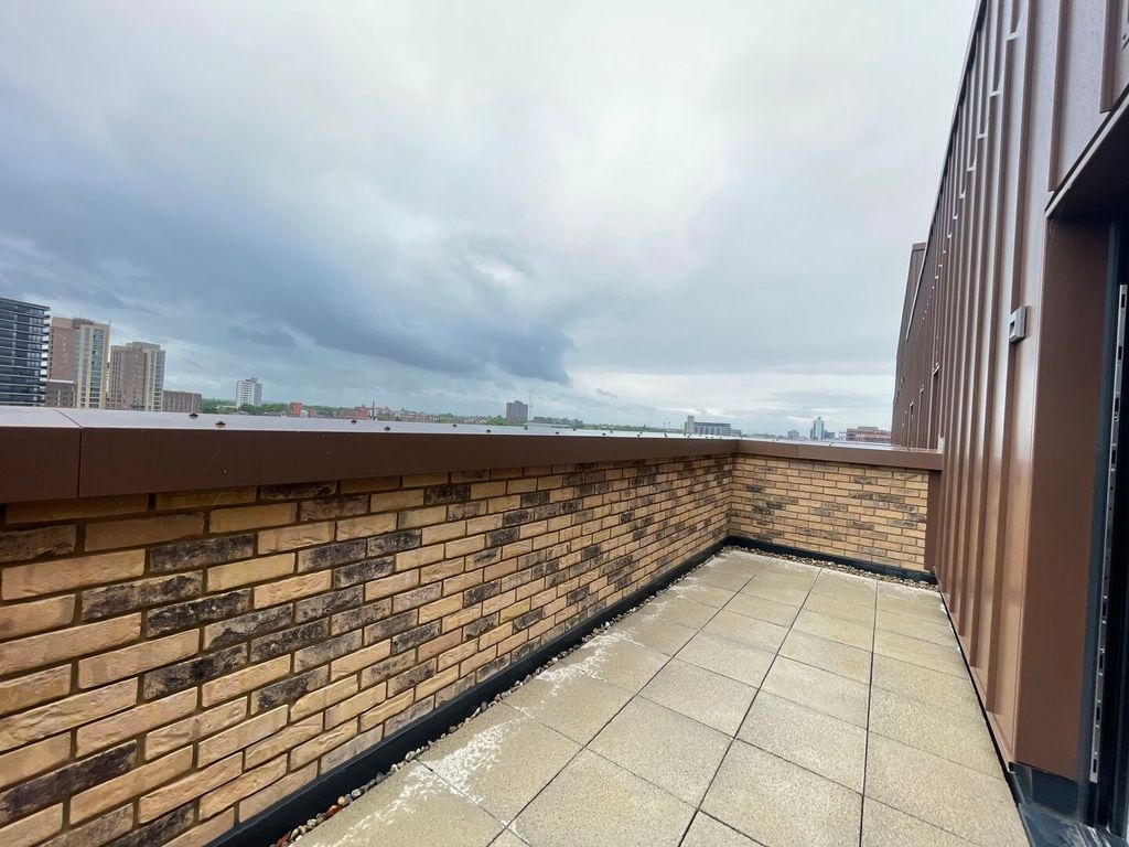 Property photo 2 of 12 Img_33594_9_Original.Jpg