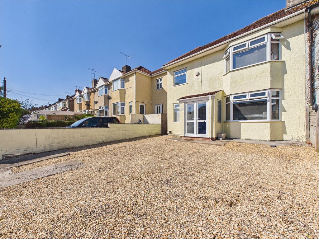 Property photo 1 of 17 Picture No. 02