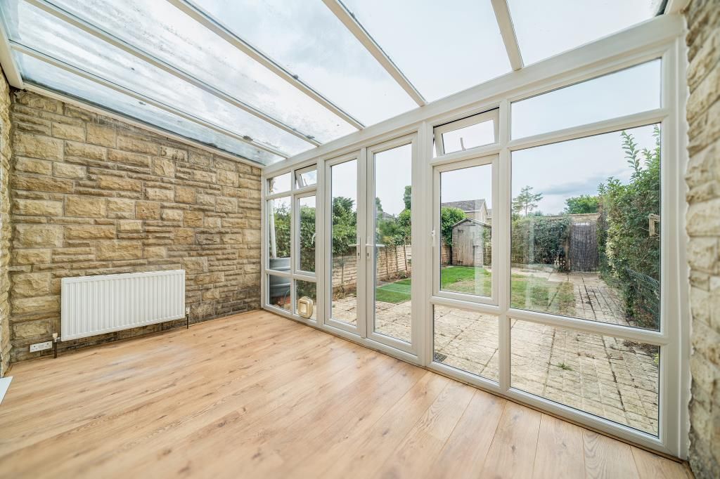 Property photo 2 of 20 Conservatory