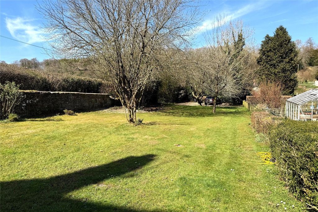 Property photo 2 of 13 Picture No. 01