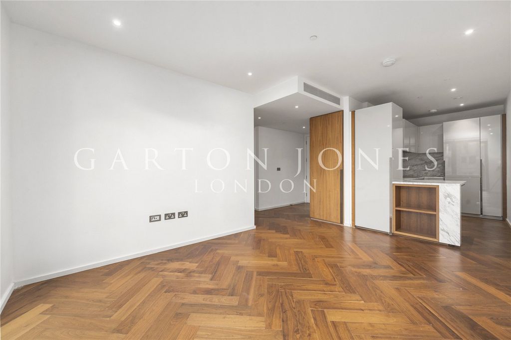 Property photo 2 of 22 Reception