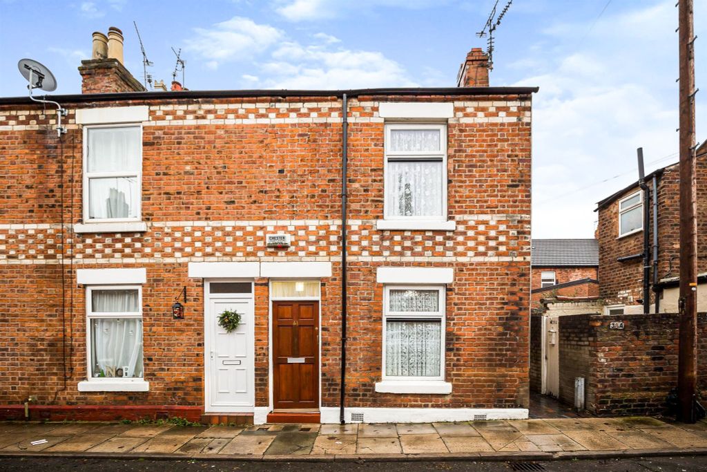 2 bed end terrace house for sale Hoole