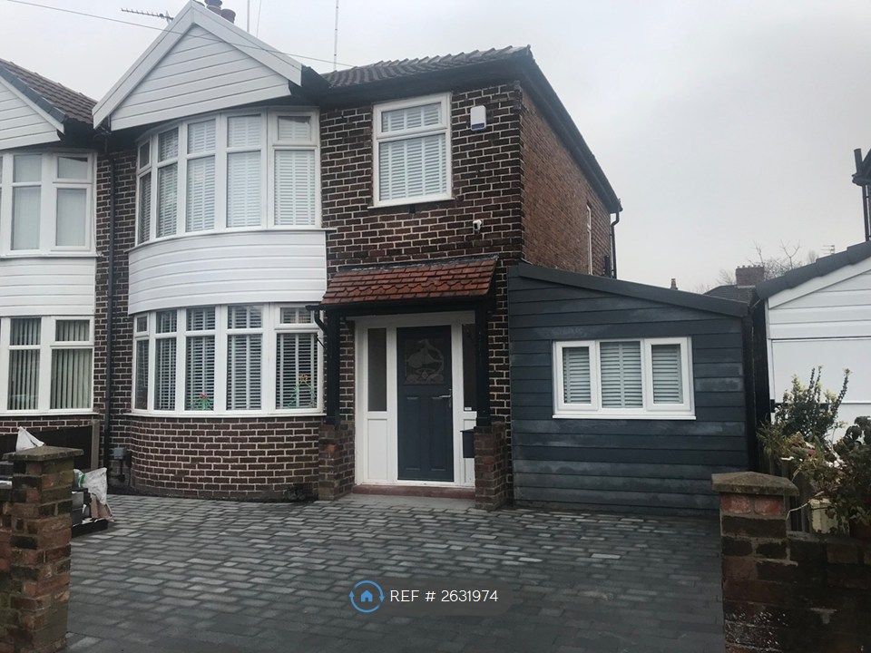 Property photo 2 of 30