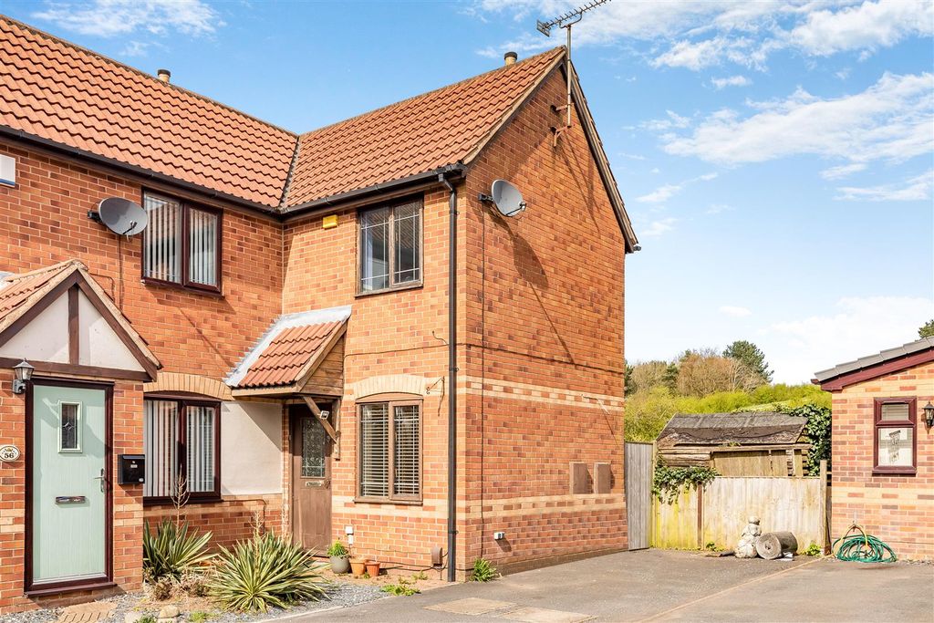 Property photo 1 of 22 8687110-Exterior06.Jpg