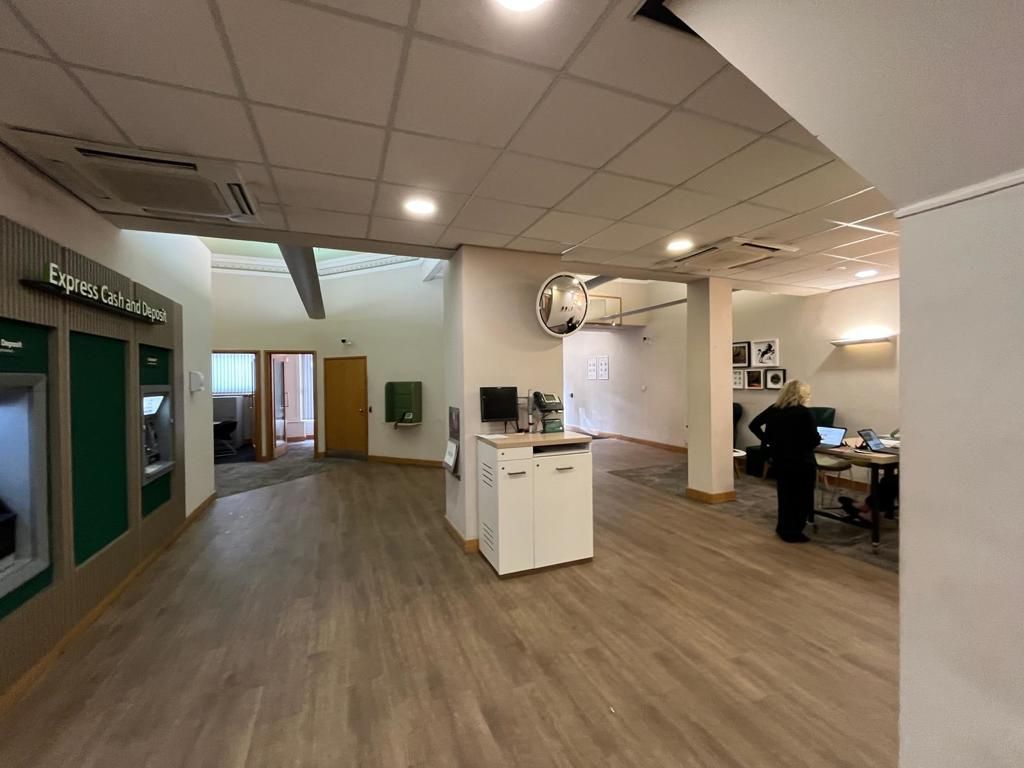 Property photo 3 of 10 Photo 3