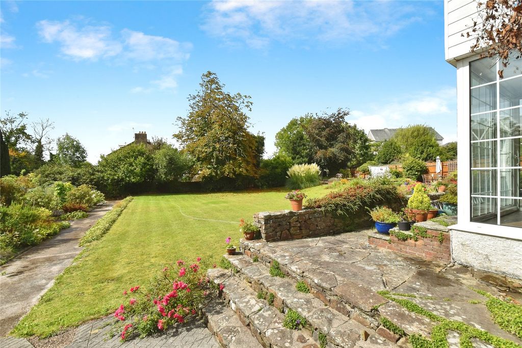 Property photo 3 of 42 Picture No. 26