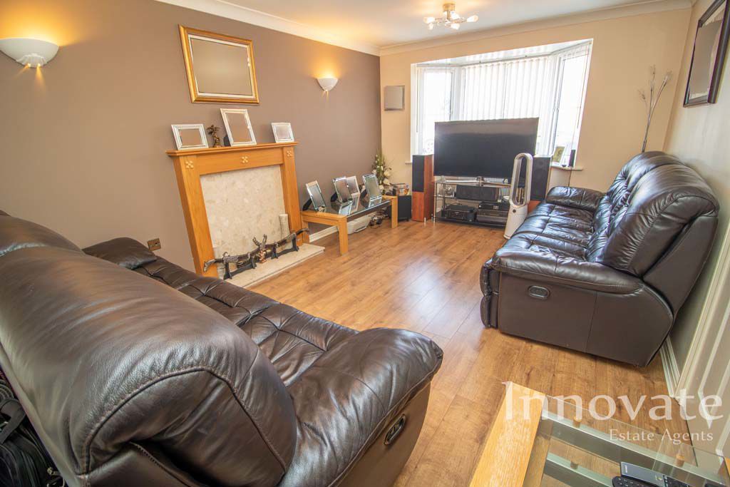 Property photo 3 of 18 Photo 14