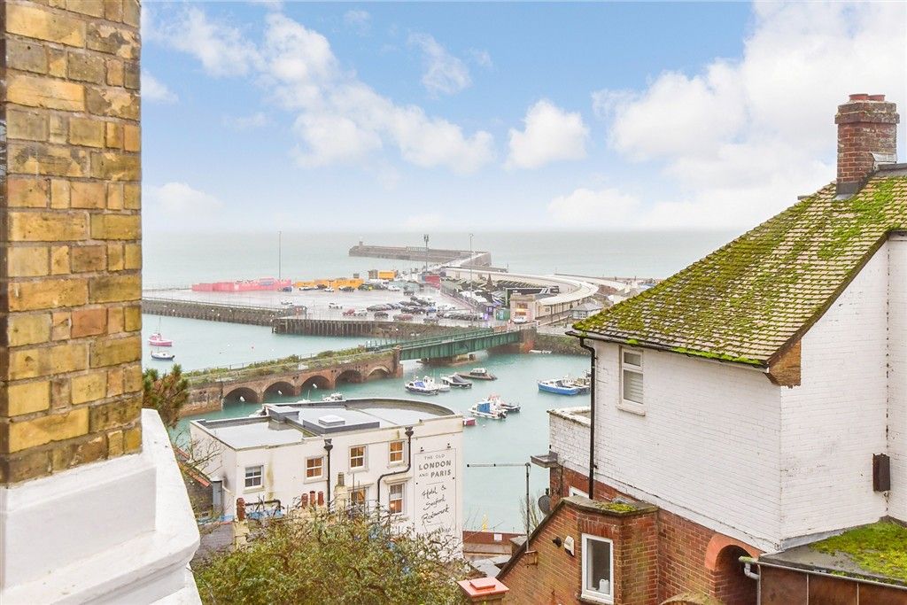 Property photo 1 of 15 Views To Front