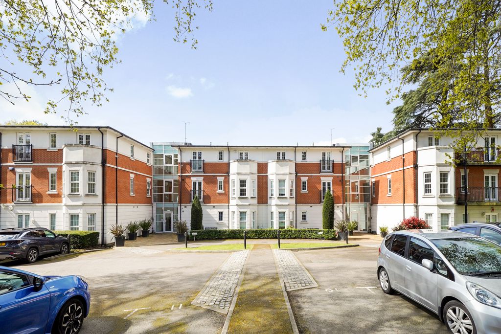 Property photo 1 of 16 Flat 15, Brookshill Gate - c8Ncusqy8Vfqcc9Cnyk0
