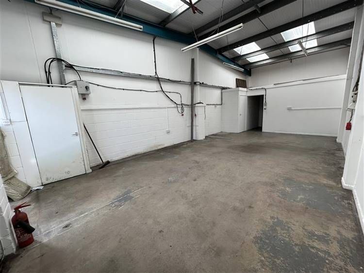 Property photo 3 of 5