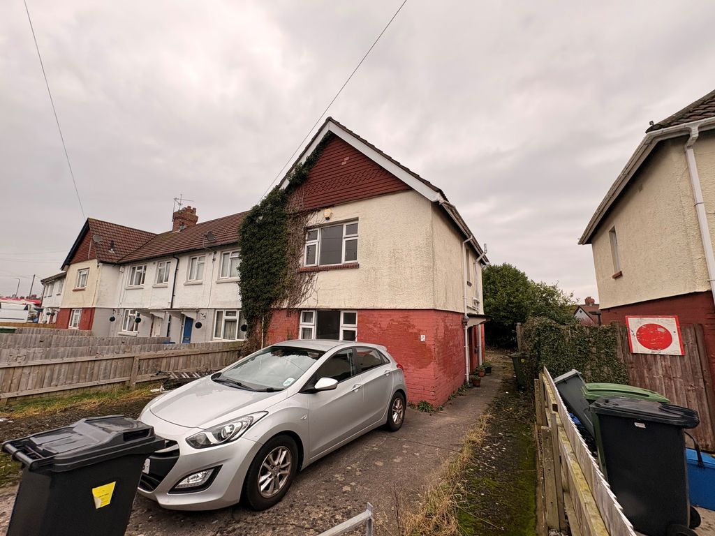 Property photo 1 of 1 Front