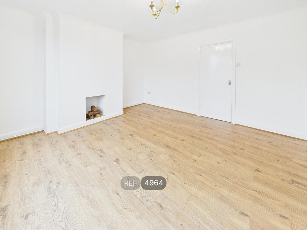 Property photo 2 of 12 Living Room