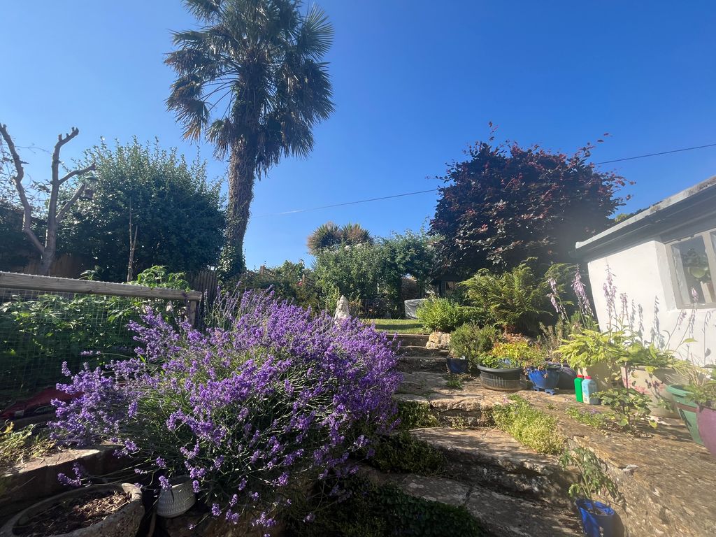 Property photo 3 of 17 Front