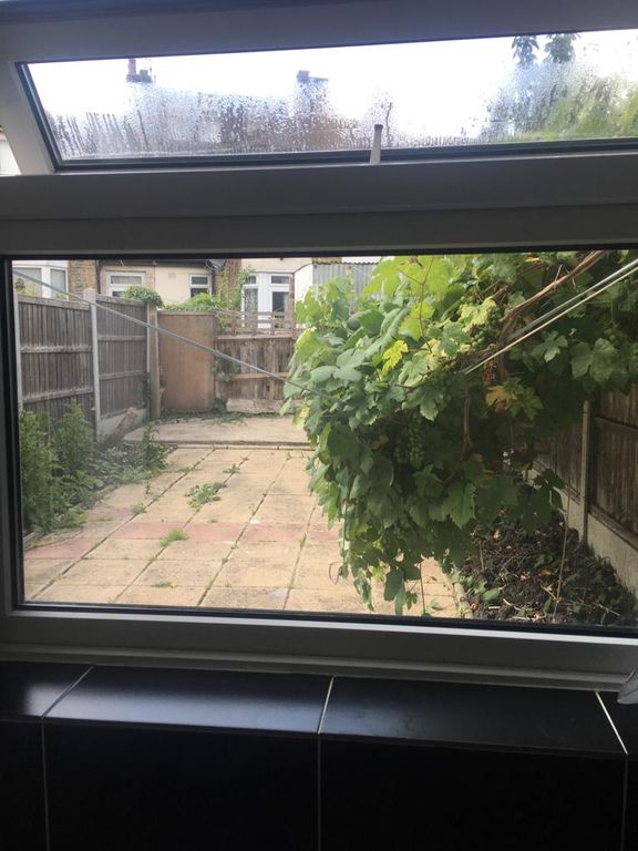 Property photo 2 of 3