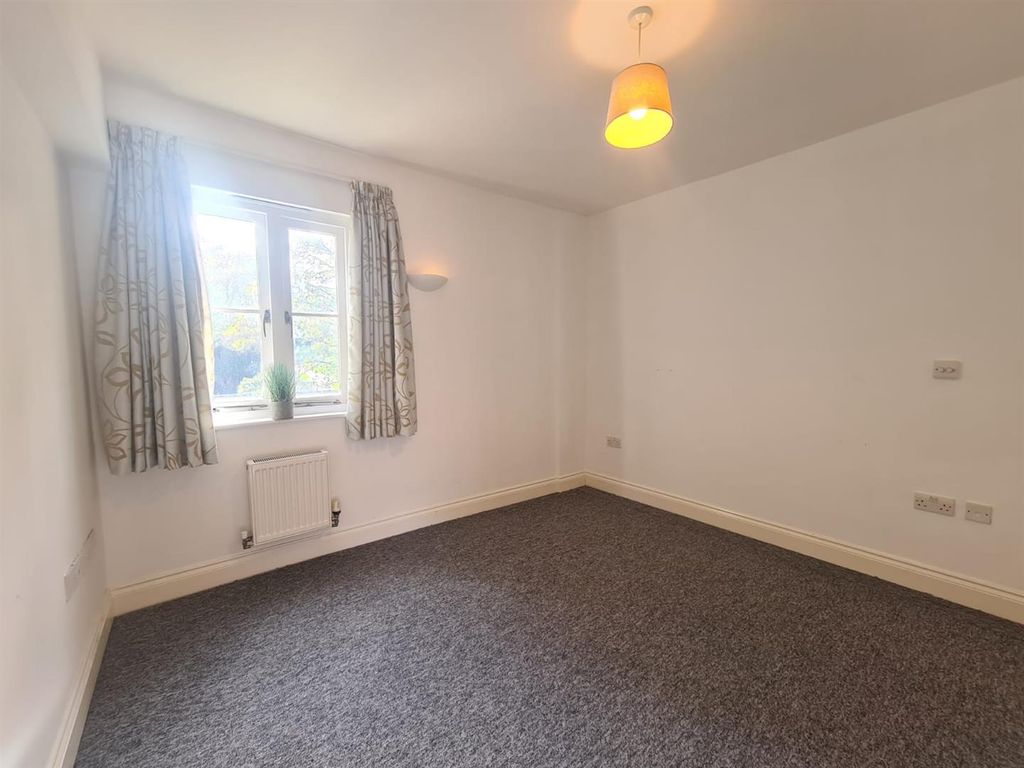 Property photo 3 of 13 Img-20251107-Wa0042.Jpg