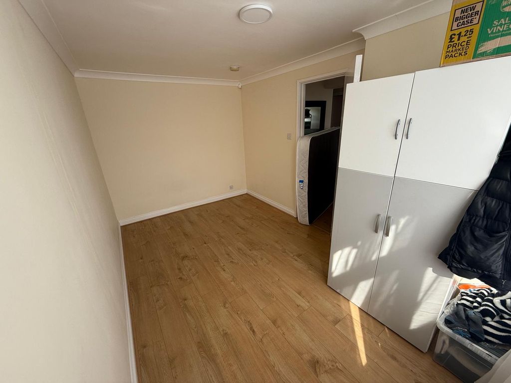 Property photo 3 of 10 (10)