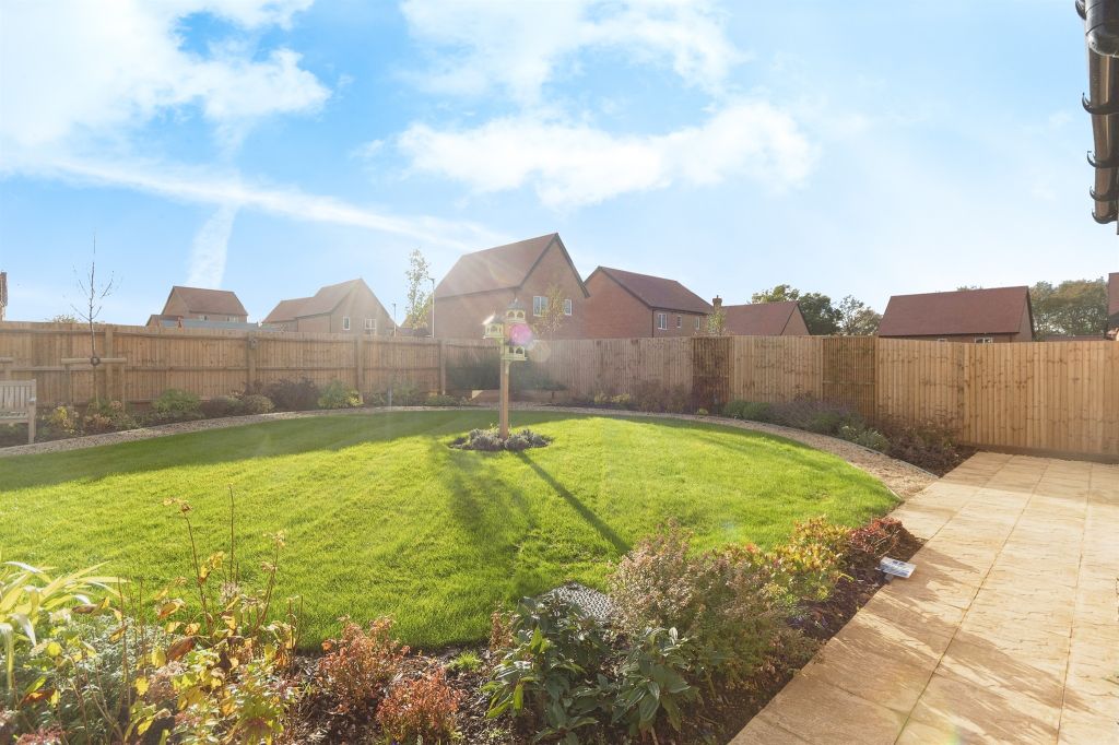 Property photo 2 of 19