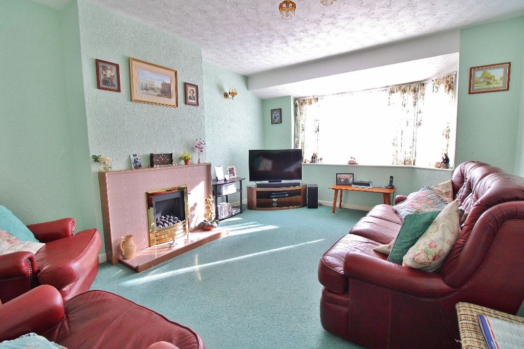 Property photo 3 of 23