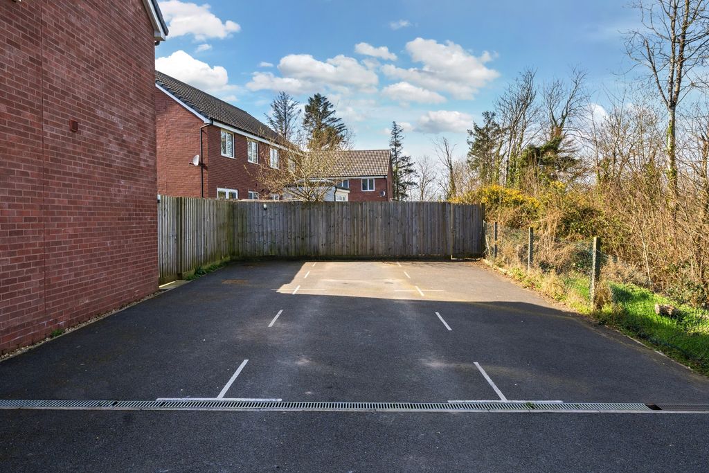 Property photo 3 of 20 1431993-1-69Bab5319E714