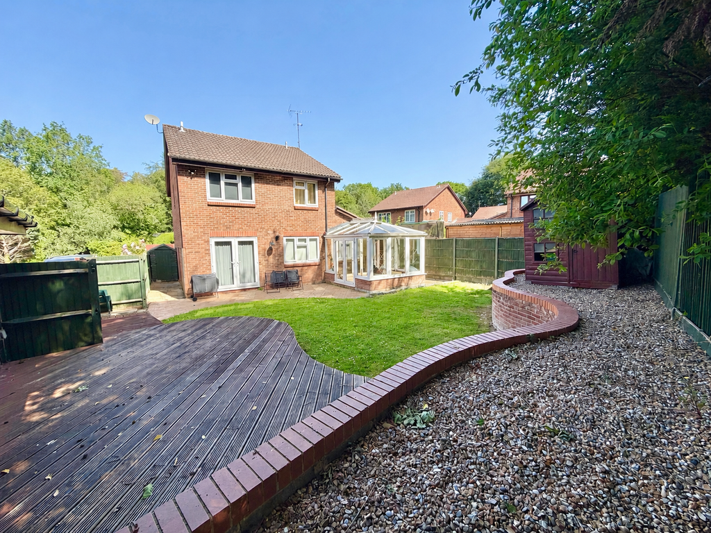 Property photo 2 of 18 6954Ec26-Bc83-4D98-B69B-3293F1D2Af63