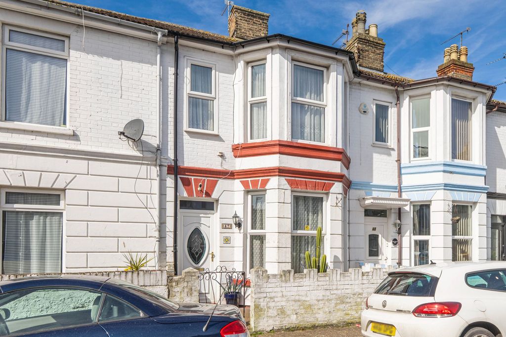 Property photo 1 of 15