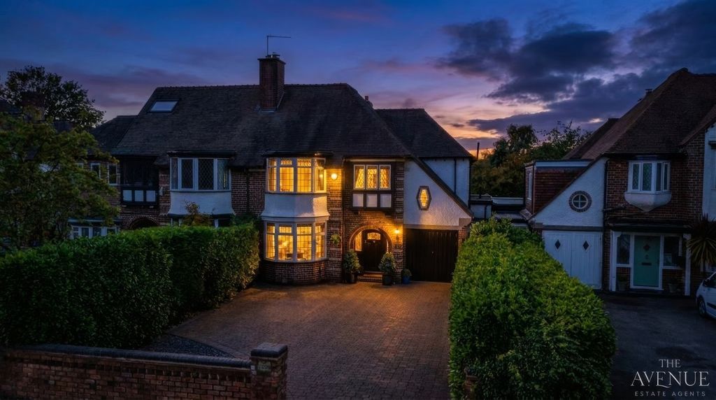 Property photo 2 of 52 5519834